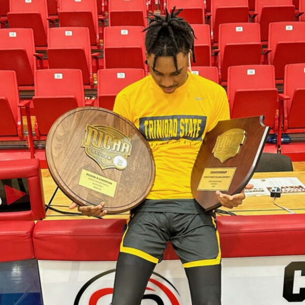 Rain Basketball College Scholarship Recipient